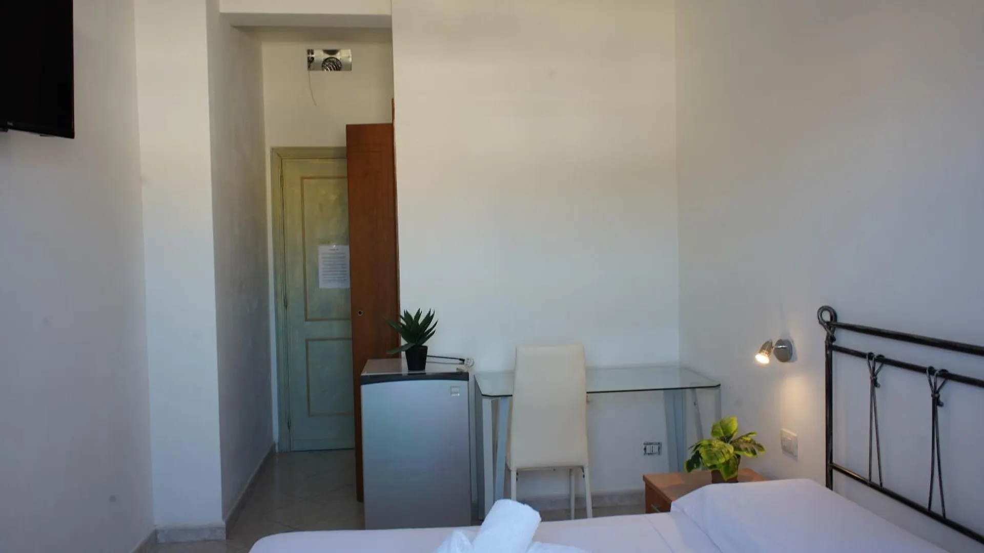 Oasis Guest House 阿尔盖罗