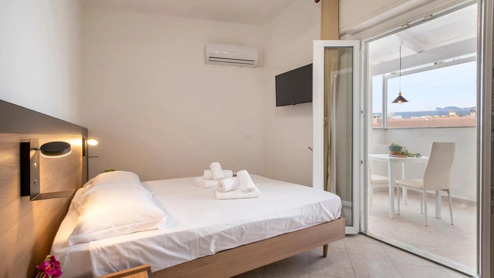 Oasis Guest House Alghero 0*,  Italy