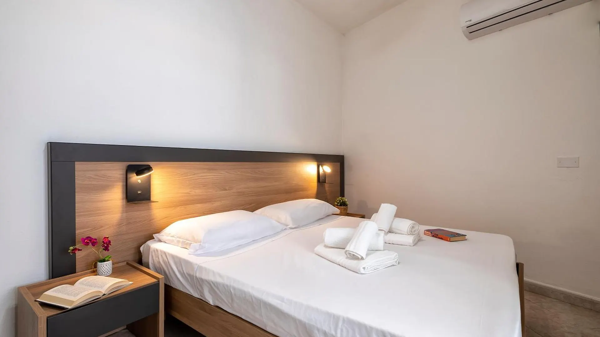 Oasis Guest House 阿尔盖罗